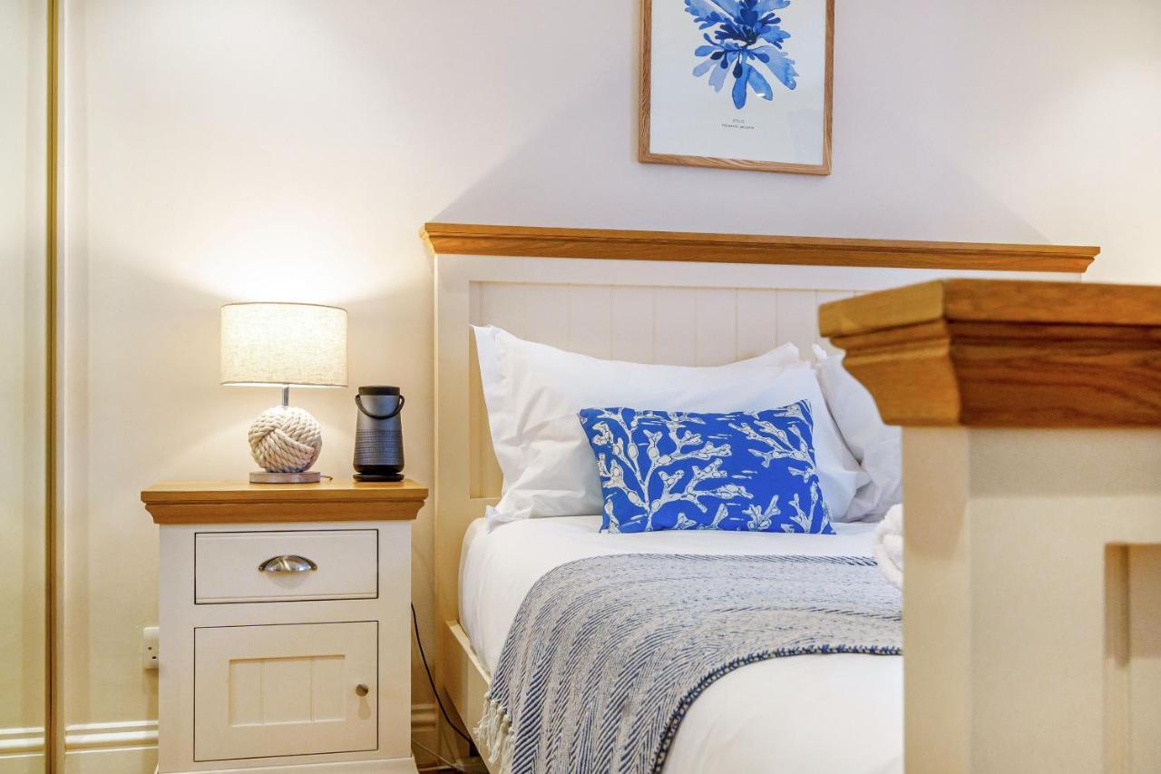 Carbis Bay - Luxury 3 Bed Penthouse Apartment With Sea Views Parking Sauna Balcony Kültér fotó