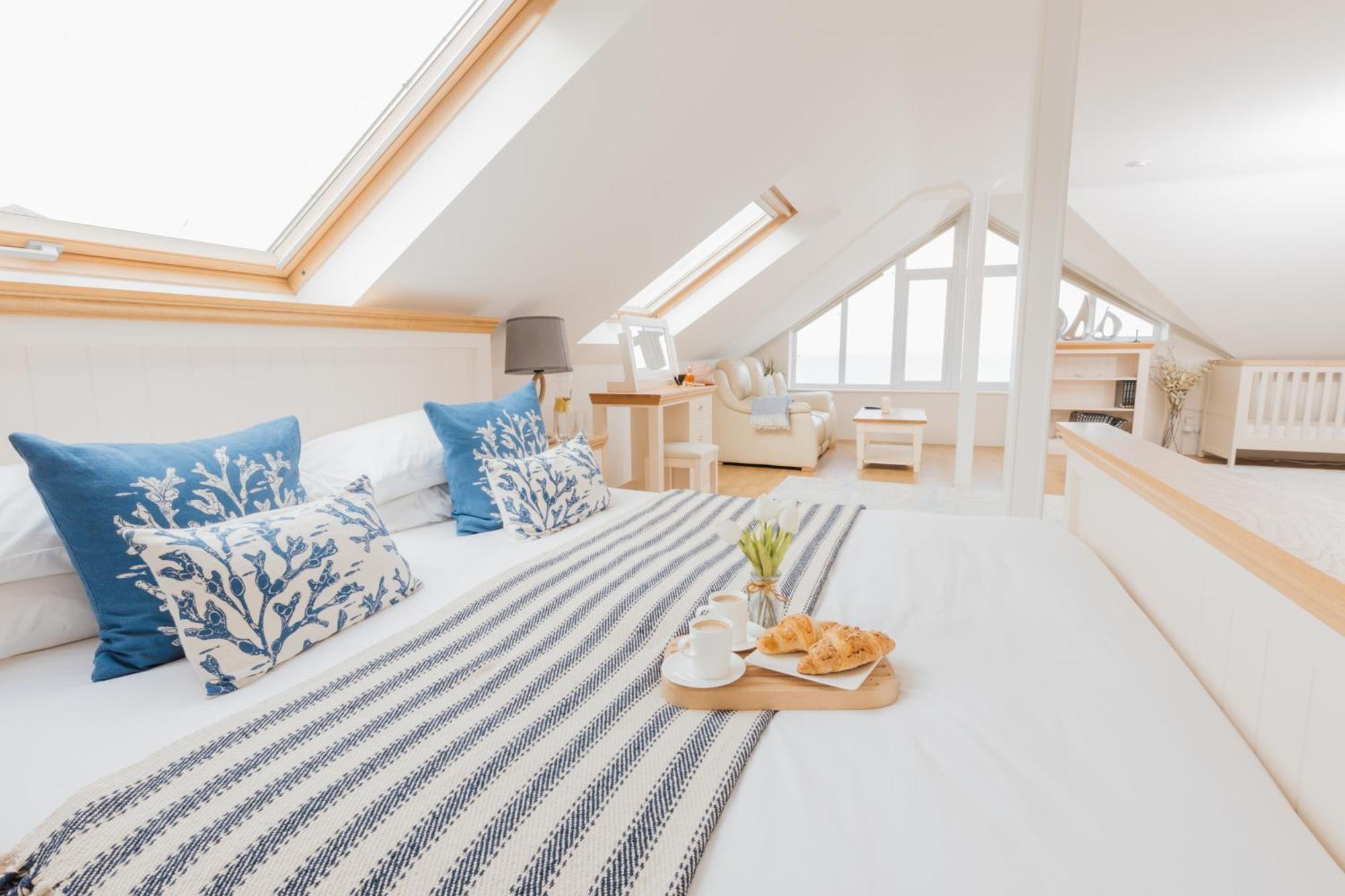 Carbis Bay - Luxury 3 Bed Penthouse Apartment With Sea Views Parking Sauna Balcony Kültér fotó